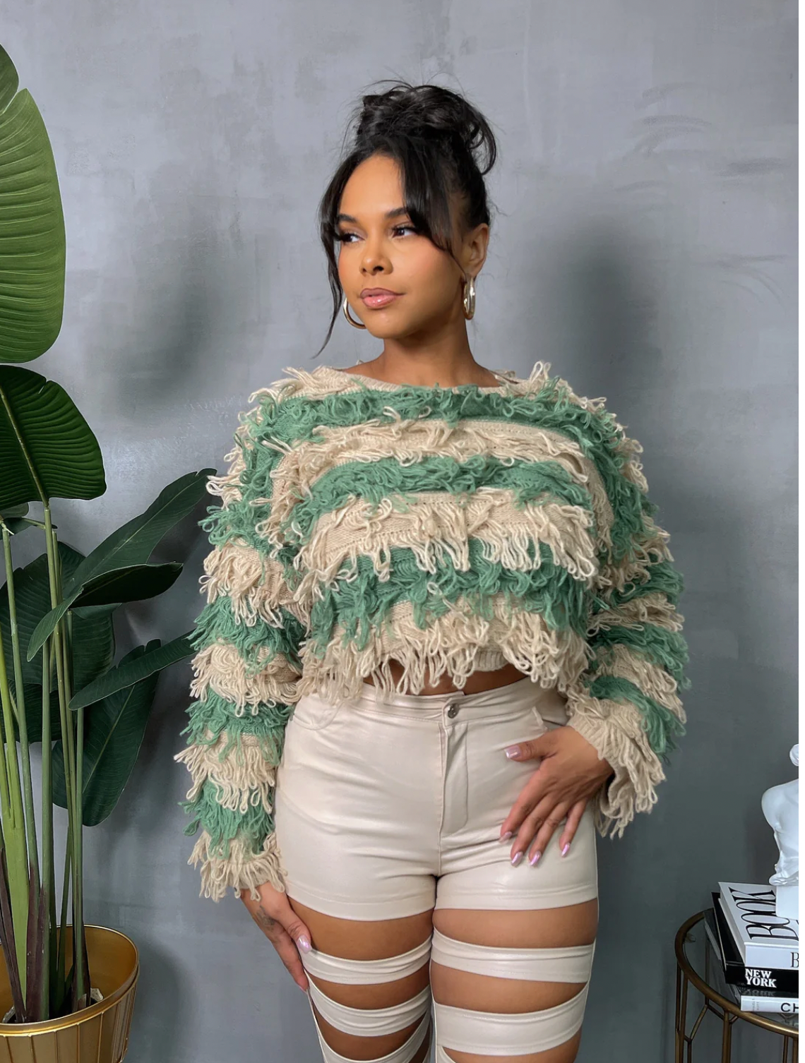 SHAGGY KNIT CROP SWEATER myclosettoo